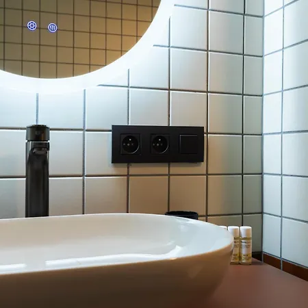 Maerch - Leopold 12 *