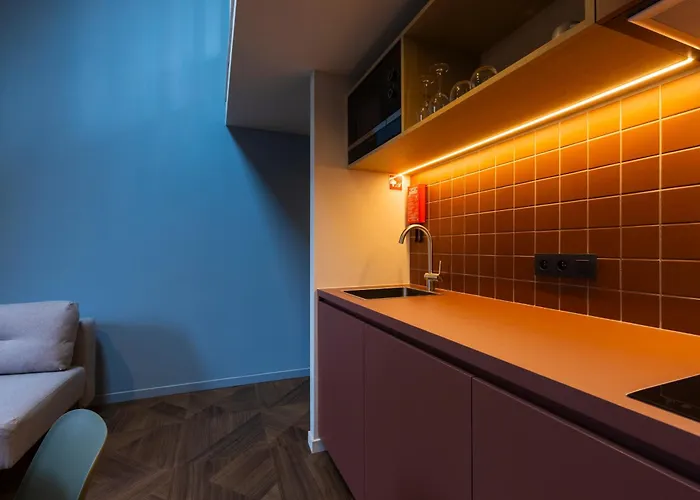 Maerch - Leopold 12 لوفين